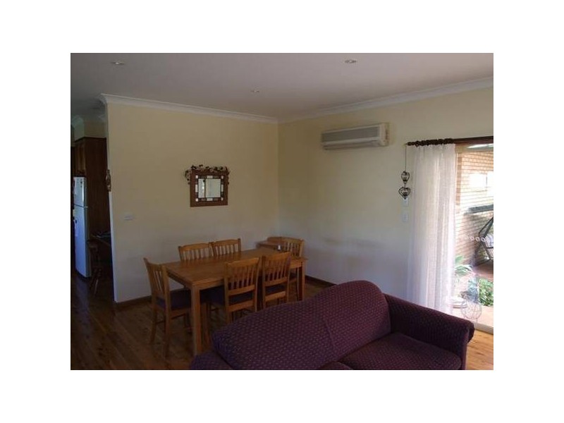 1 Hedgerow Avenue, Parkes NSW 2870