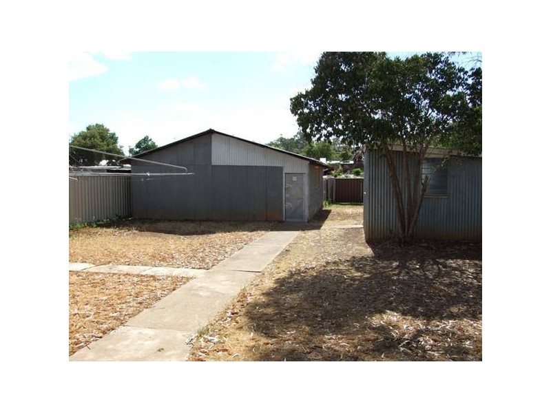 CLARINDA STREET, Parkes NSW 2870