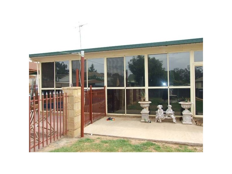 5-7 Thomas Street, Parkes NSW 2870