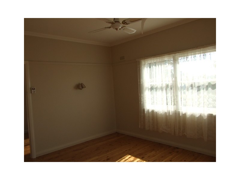 14 Want Street, Parkes NSW 2870