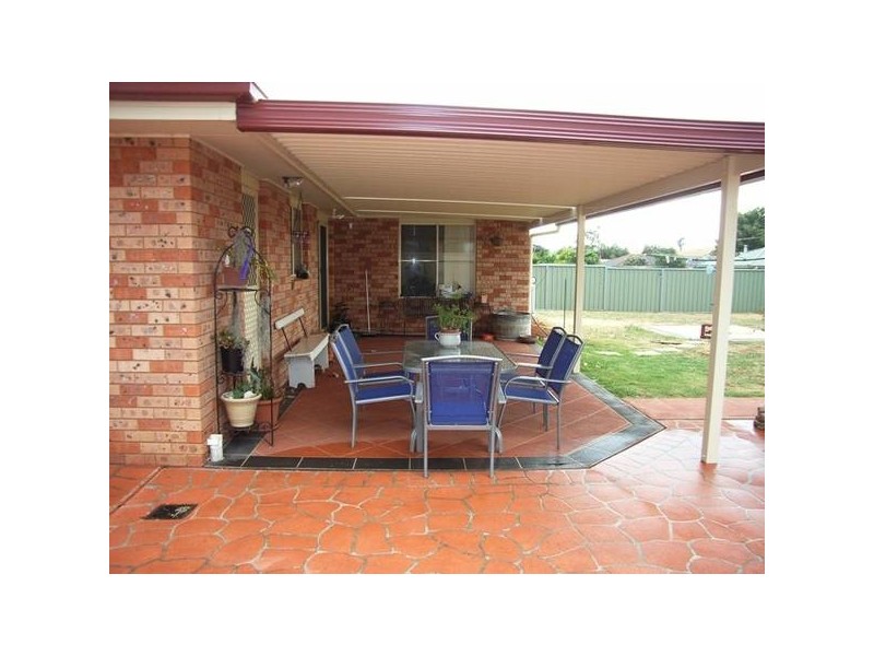 Charles Rigg Ave, Parkes NSW 2870