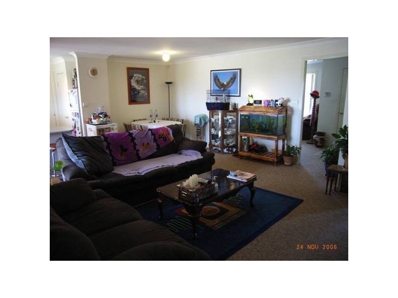 Charles Rigg Ave, Parkes NSW 2870