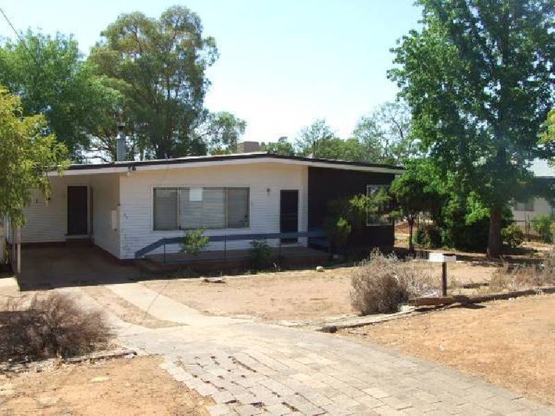 35 Lorking Street, Parkes NSW 2870