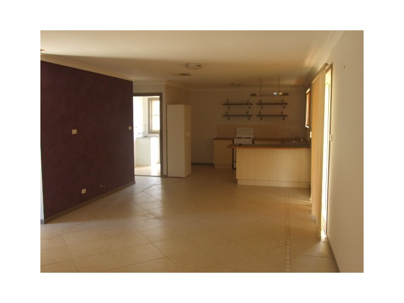 55 Medlyn Street, Parkes NSW 2870