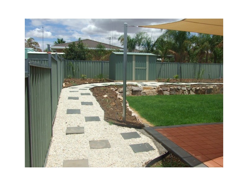 55 Medlyn Street, Parkes NSW 2870