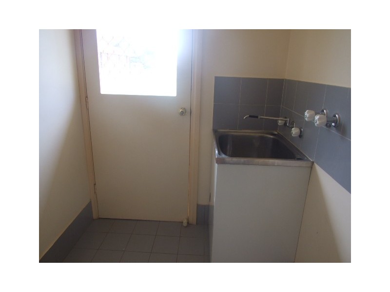 21 Thomas Tom Crescent, Parkes NSW 2870