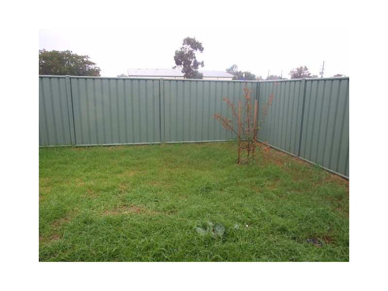 74B Close Street, Parkes NSW 2870