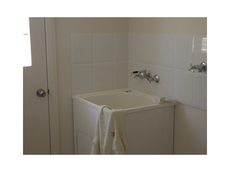 44 Close Street, Parkes NSW 2870