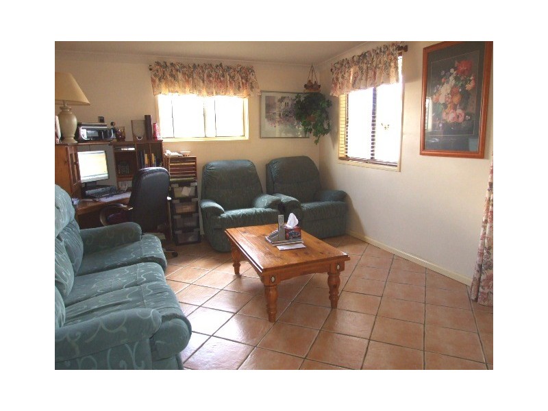 29 Webb Street, Parkes NSW 2870