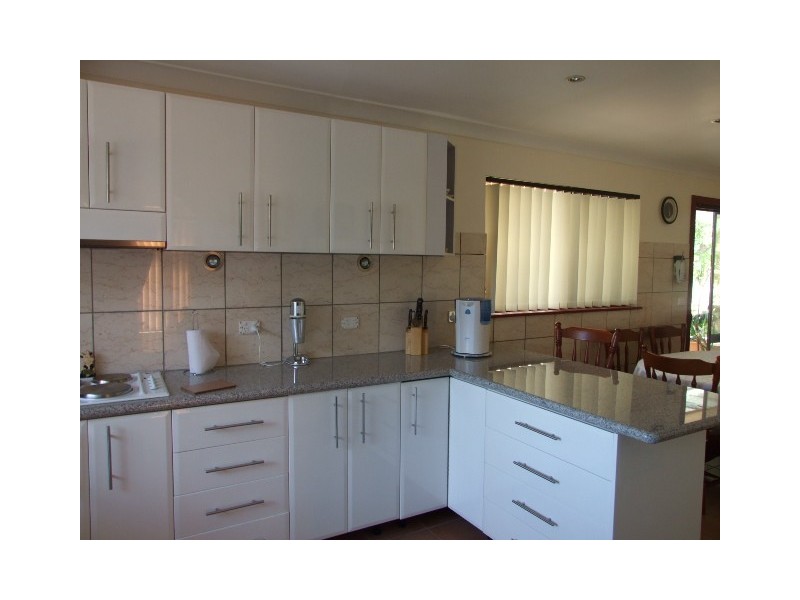 17 Bowler Street, Eugowra NSW 2806