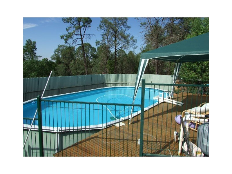 17 Bowler Street, Eugowra NSW 2806