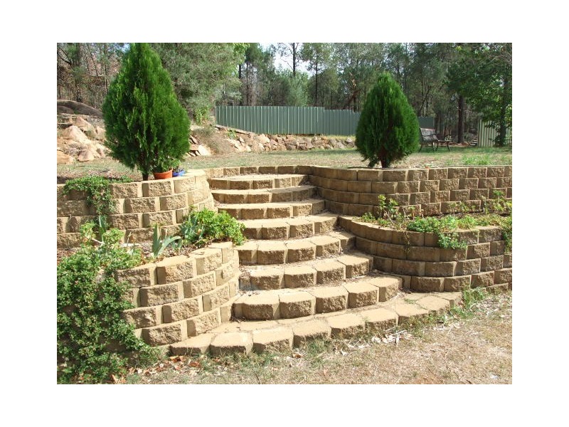 17 Bowler Street, Eugowra NSW 2806