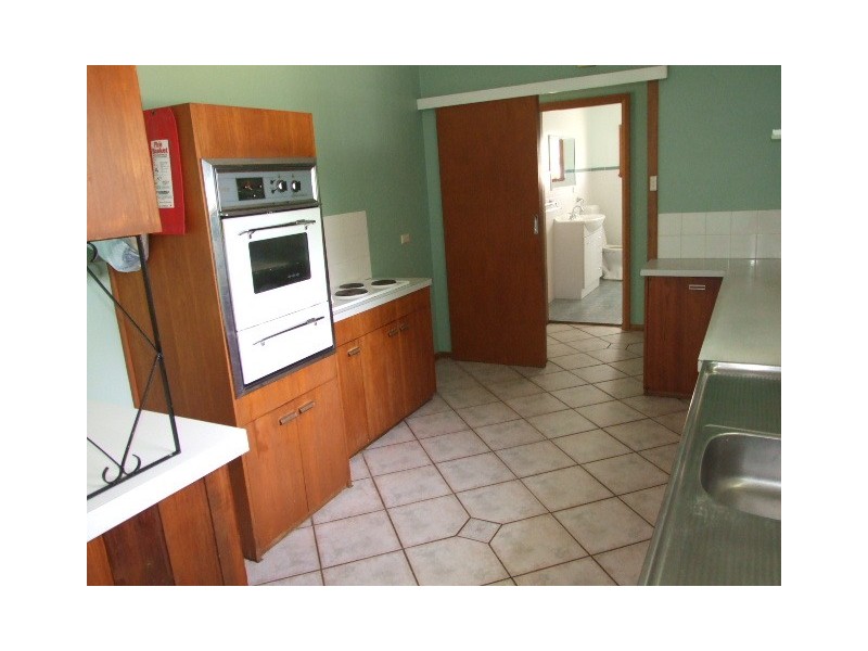 25 Goobang Street, Parkes NSW 2870