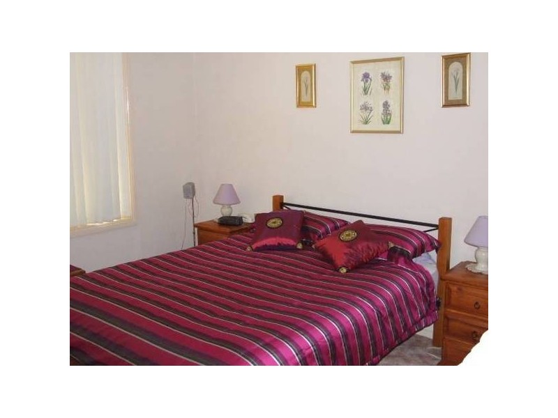 33 Best Street, Parkes NSW 2870