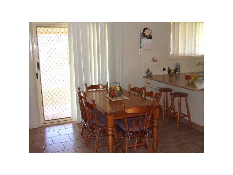 33 Best Street, Parkes NSW 2870