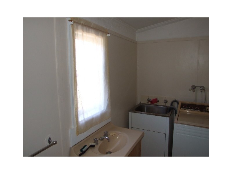 51 Woodward Street, Parkes NSW 2870