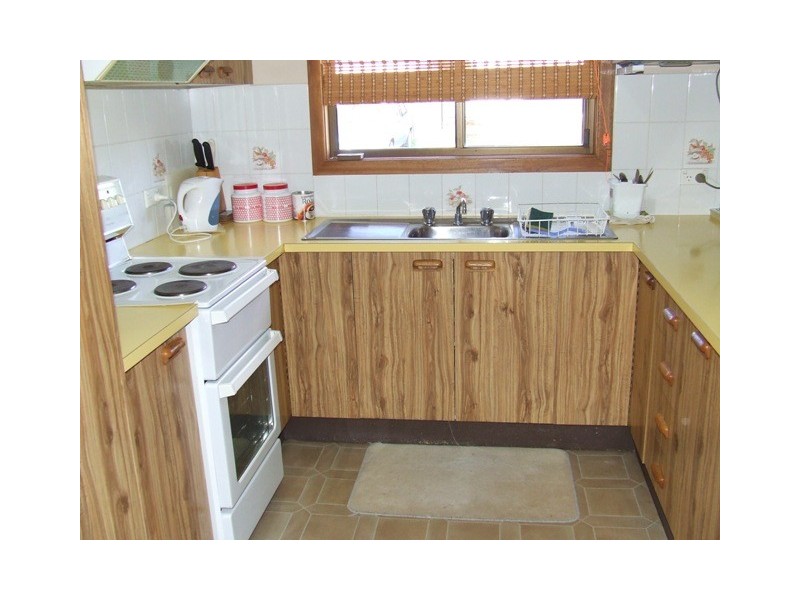 17 Lawson Street, Parkes NSW 2870