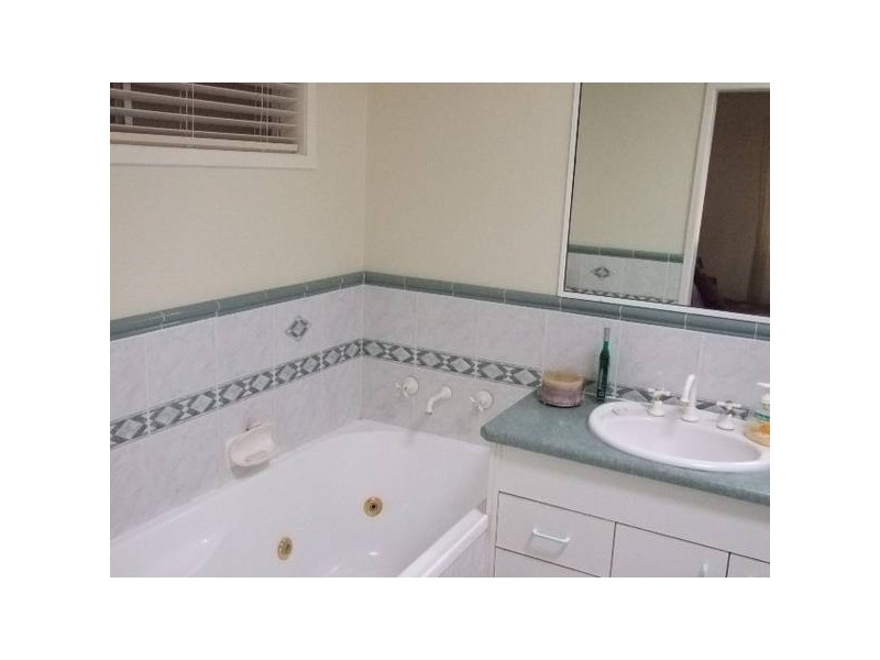 5 Lorking Street, Parkes NSW 2870