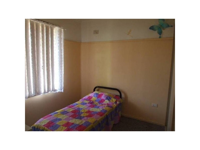 26 MItchell Street, Parkes NSW 2870