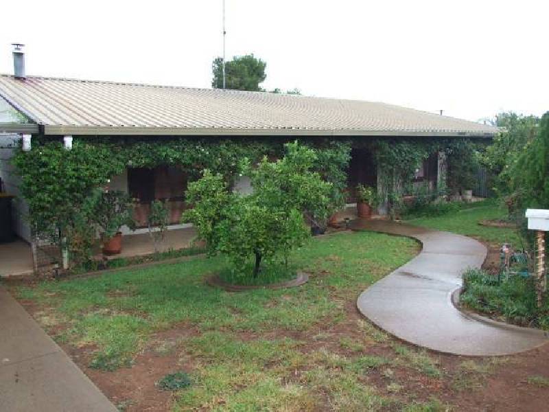 6 Paterson, Parkes NSW 2870