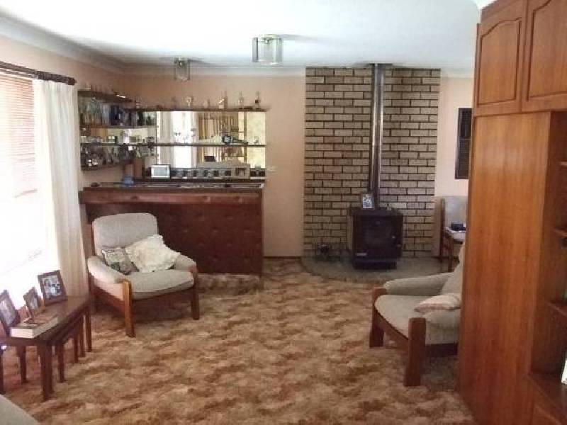 6 Paterson, Parkes NSW 2870