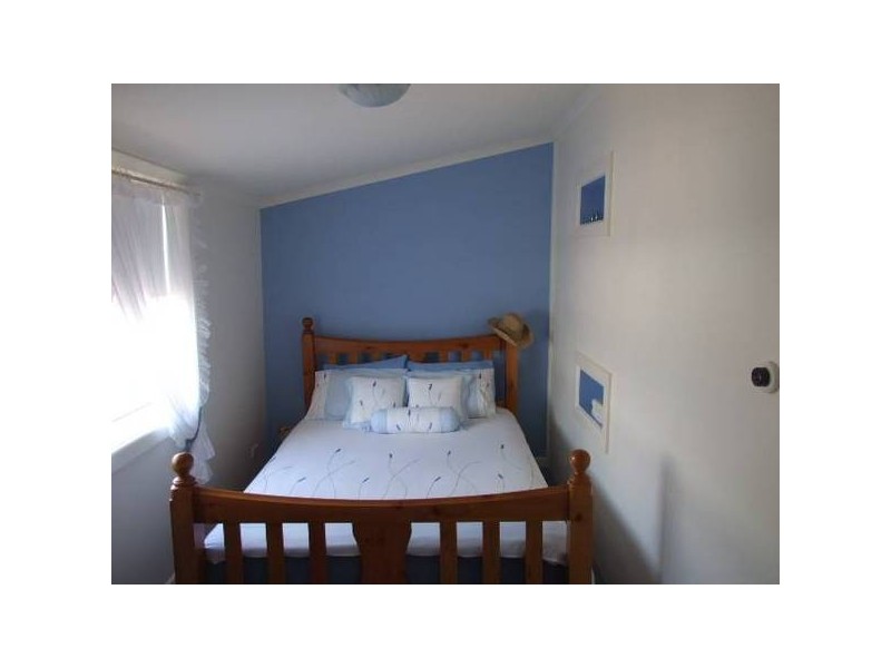 9 High Street, Parkes NSW 2870