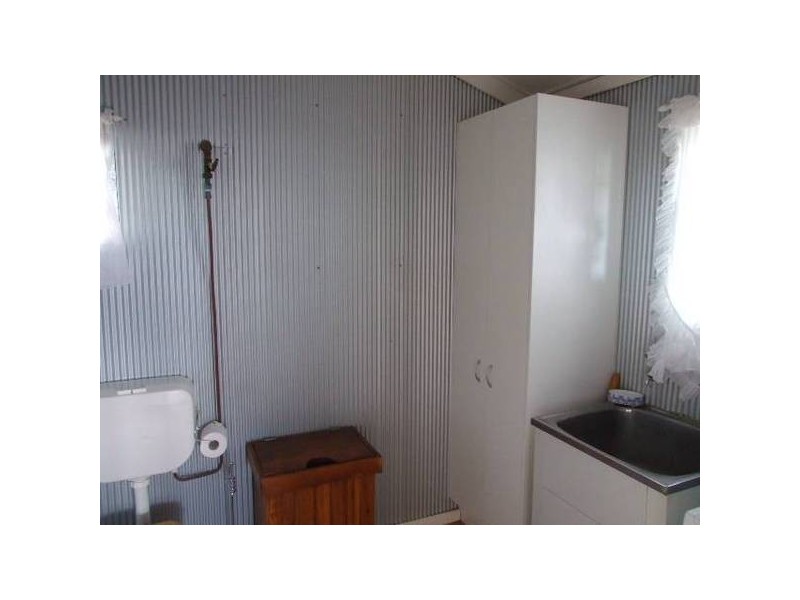 9 High Street, Parkes NSW 2870
