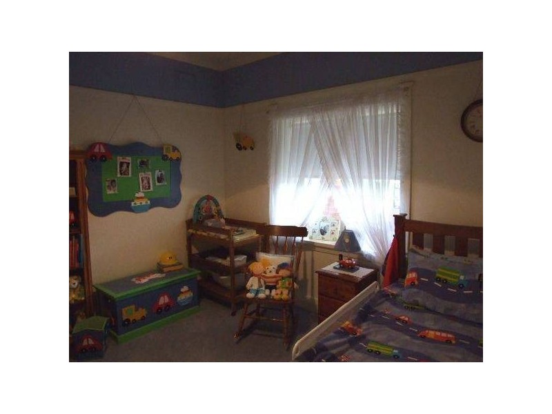 9 High Street, Parkes NSW 2870