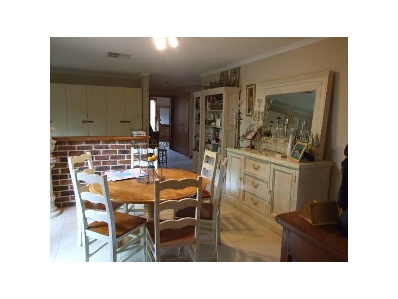 Mengarvie Road, Parkes NSW 2870