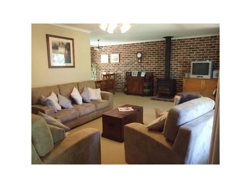 Mengarvie Road, Parkes NSW 2870