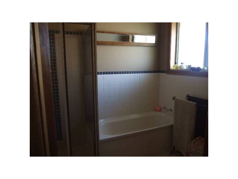 Mengarvie Road, Parkes NSW 2870