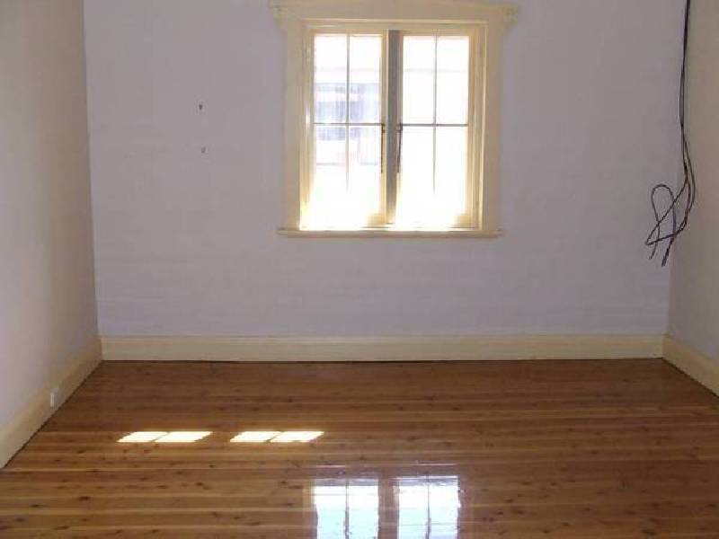 9 Cecile Street, Parkes NSW 2870