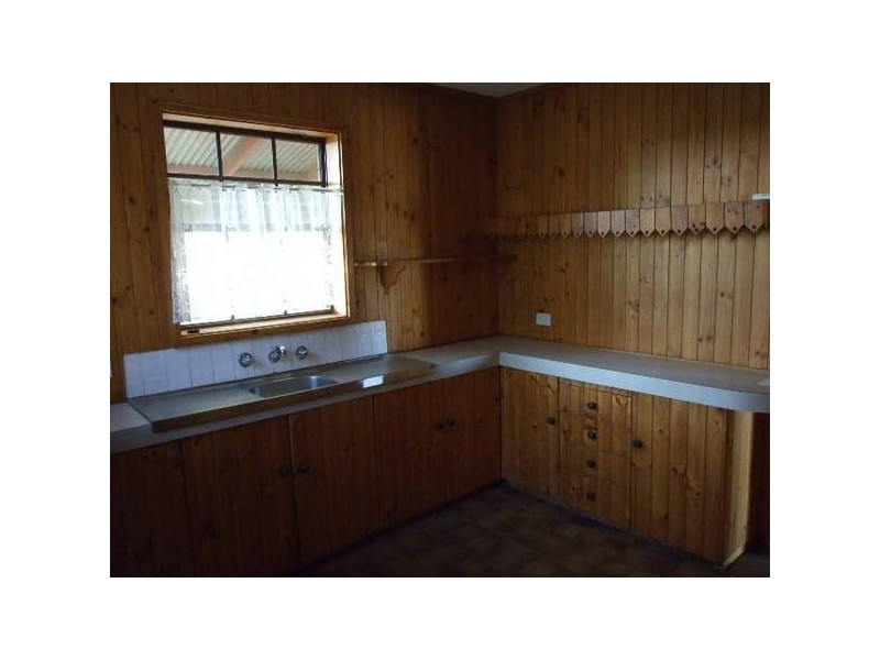 1 Hamilton Road, Parkes NSW 2870