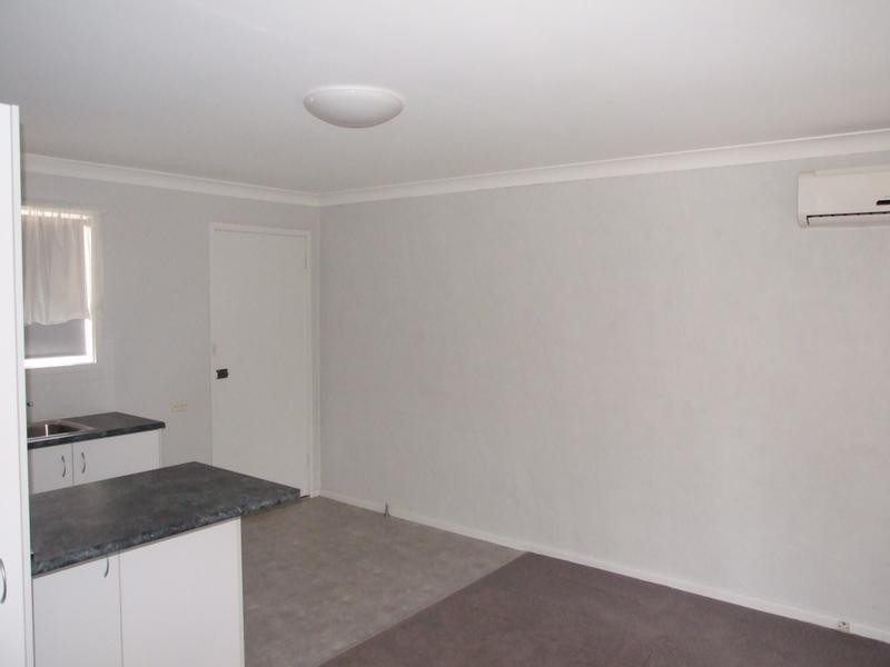 1/31 Forbes Road, Parkes NSW 2870