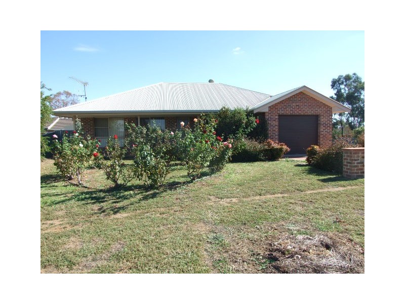 28 Fisher Street, Parkes NSW 2870