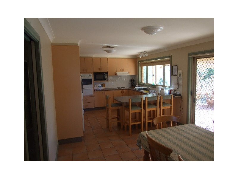 28 Fisher Street, Parkes NSW 2870