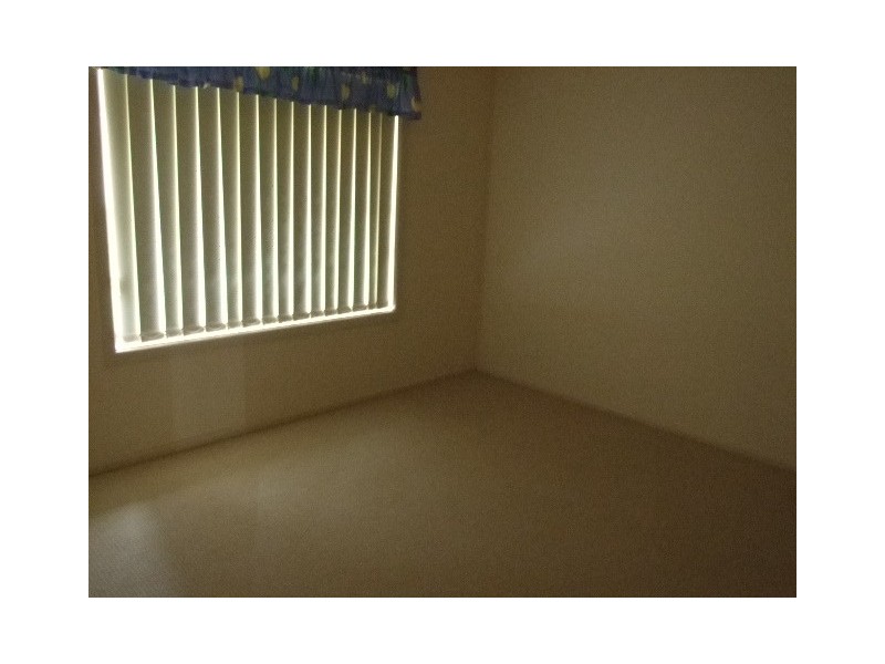 2/9 Basil Avenue, Parkes NSW 2870