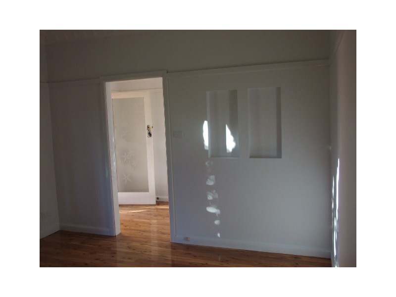 15 Coronation Avenue, Parkes NSW 2870