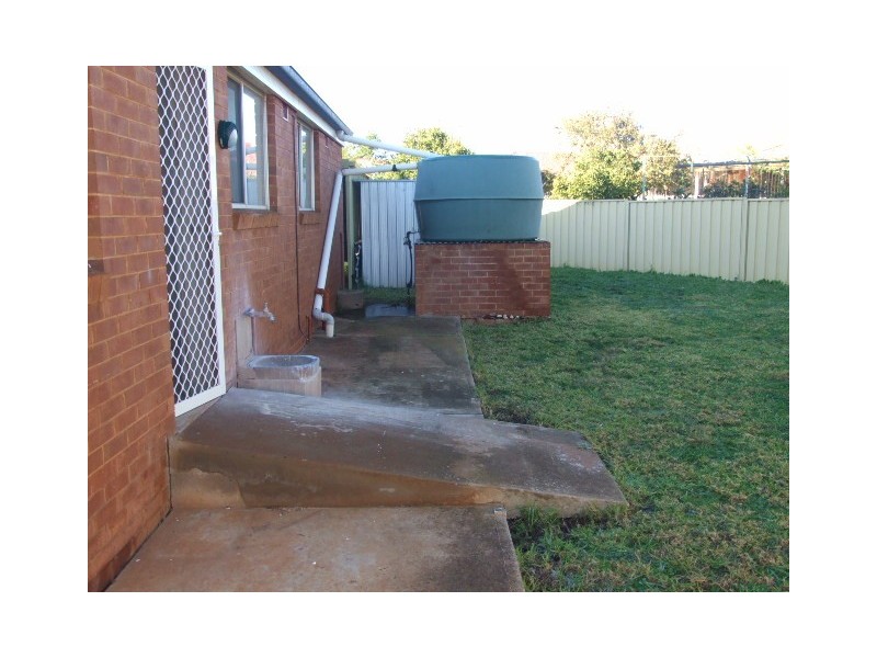 15 Coronation Avenue, Parkes NSW 2870