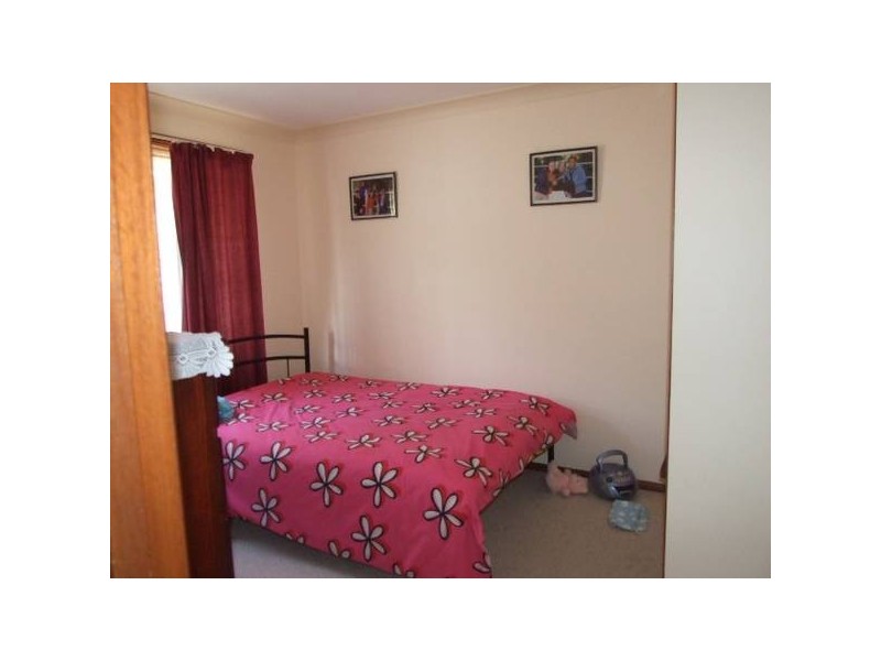38 Ebelina Crescent, Parkes NSW 2870