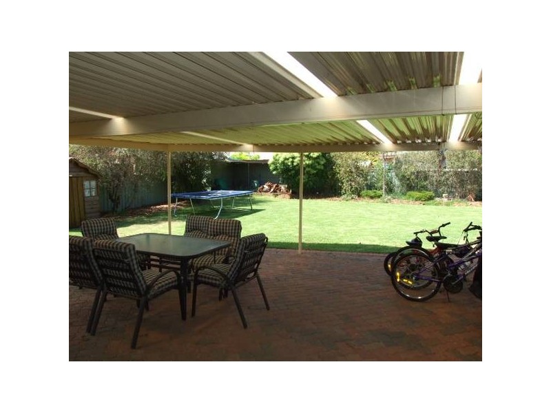 38 Ebelina Crescent, Parkes NSW 2870