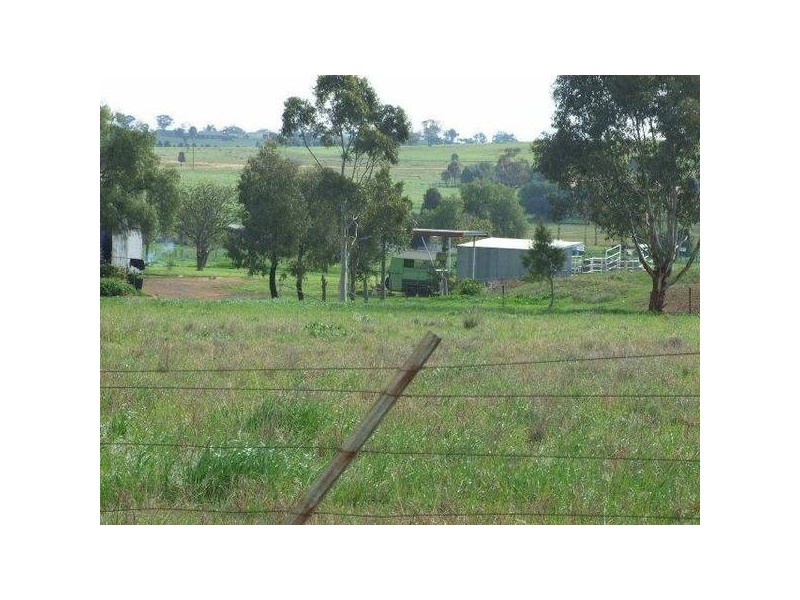 720-728 Painter Street, Parkes NSW 2870