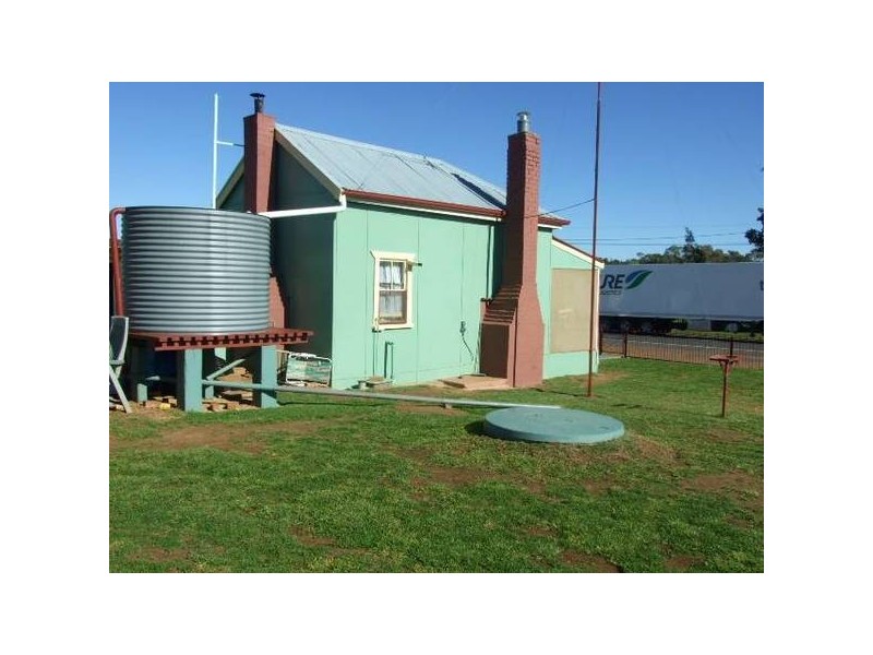 4 Goobang Street, Alectown NSW 2870