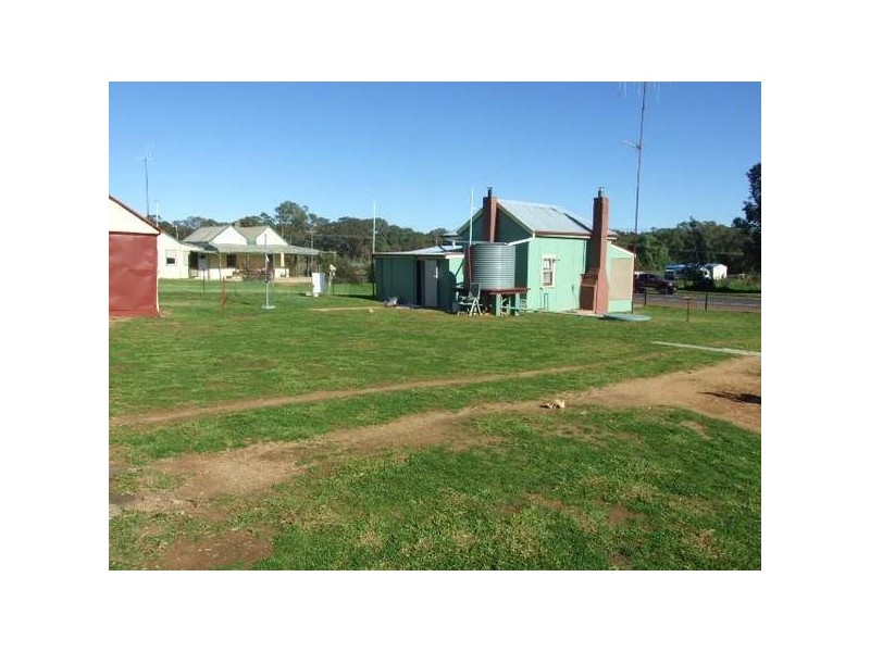4 Goobang Street, Alectown NSW 2870