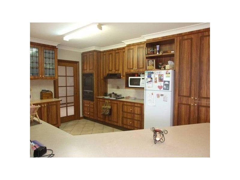 Golden Bar Drive, Parkes NSW 2870