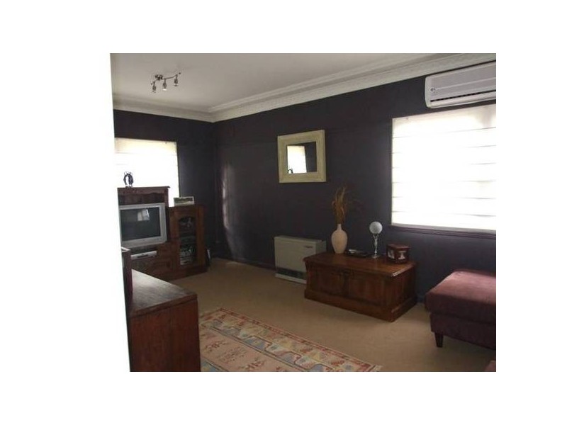 7 Rose Street, Parkes NSW 2870