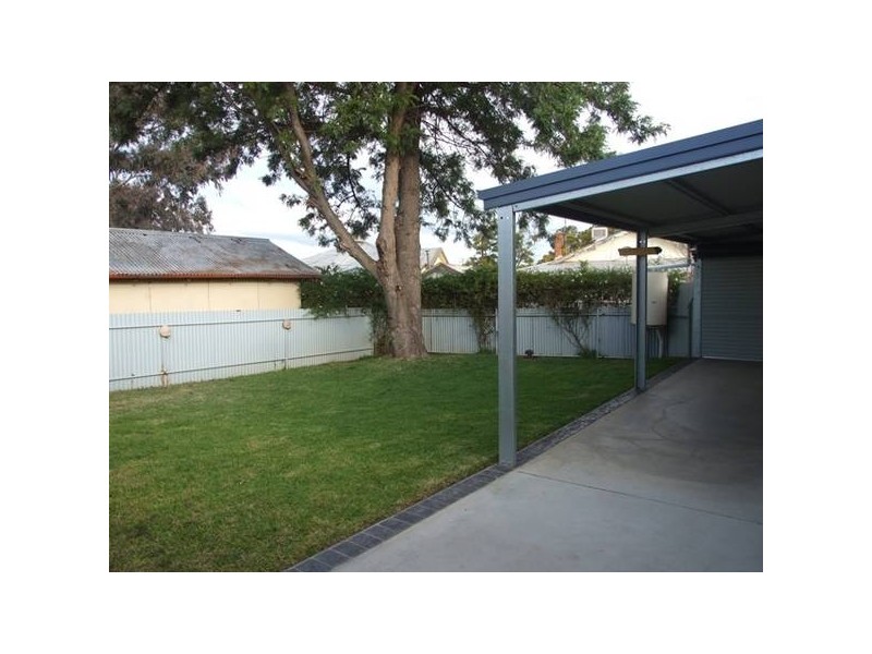 7 Rose Street, Parkes NSW 2870