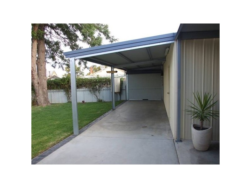 7 Rose Street, Parkes NSW 2870