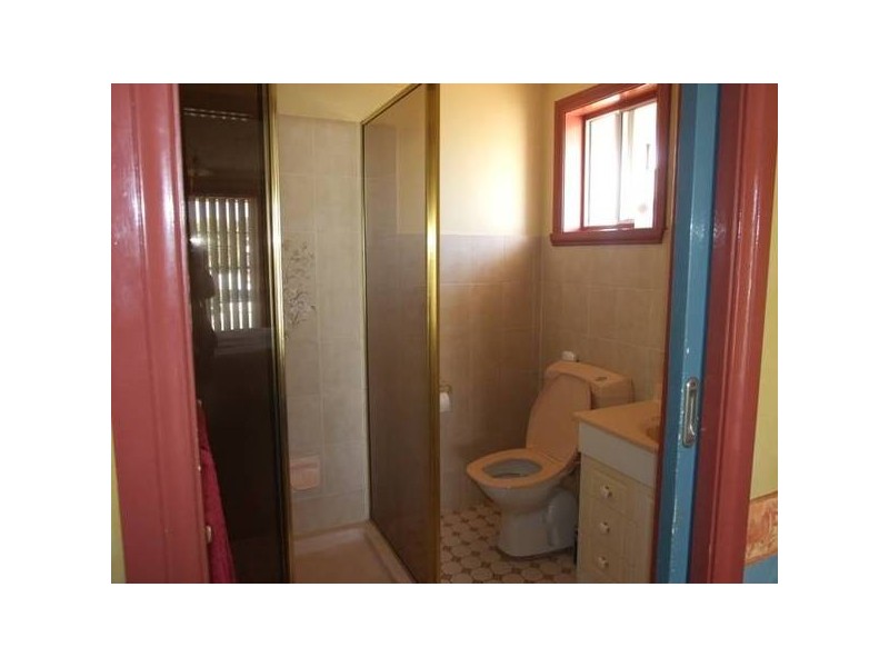 16 Webb Street, Parkes NSW 2870
