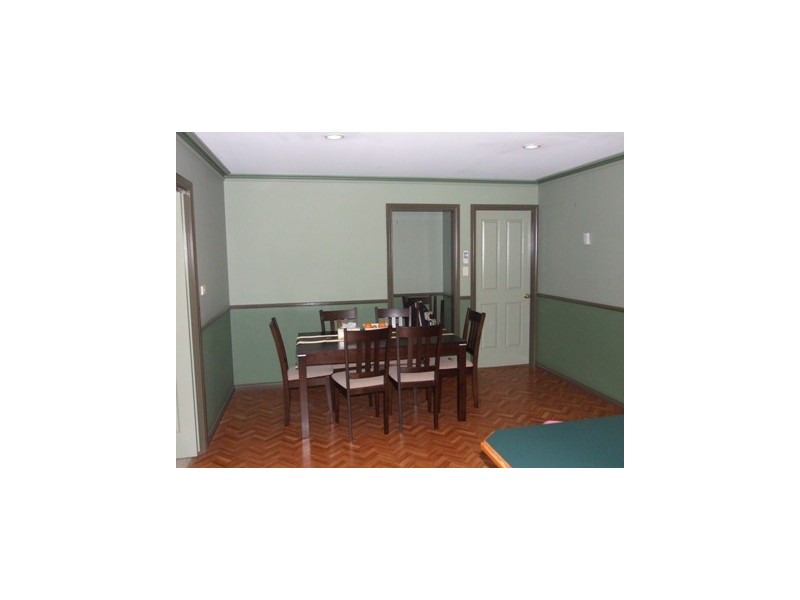 2/4 Friendship Place, Parkes NSW 2870